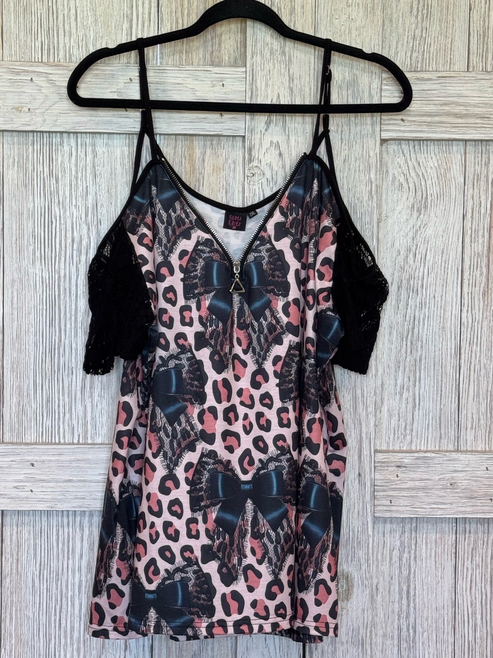 Rebel Raven Cream/Black Leopard Print Cold-Shoulder Top w/Black Bows Sz 2X